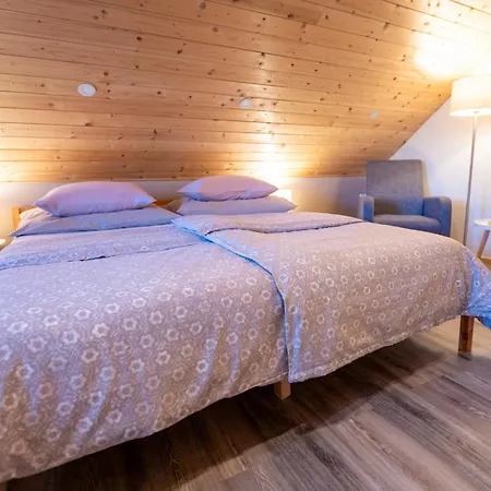 Apartamento Lovely Rustic House Pr' Cut