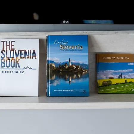 Lovely Rustic House Pr' Cut Apartman